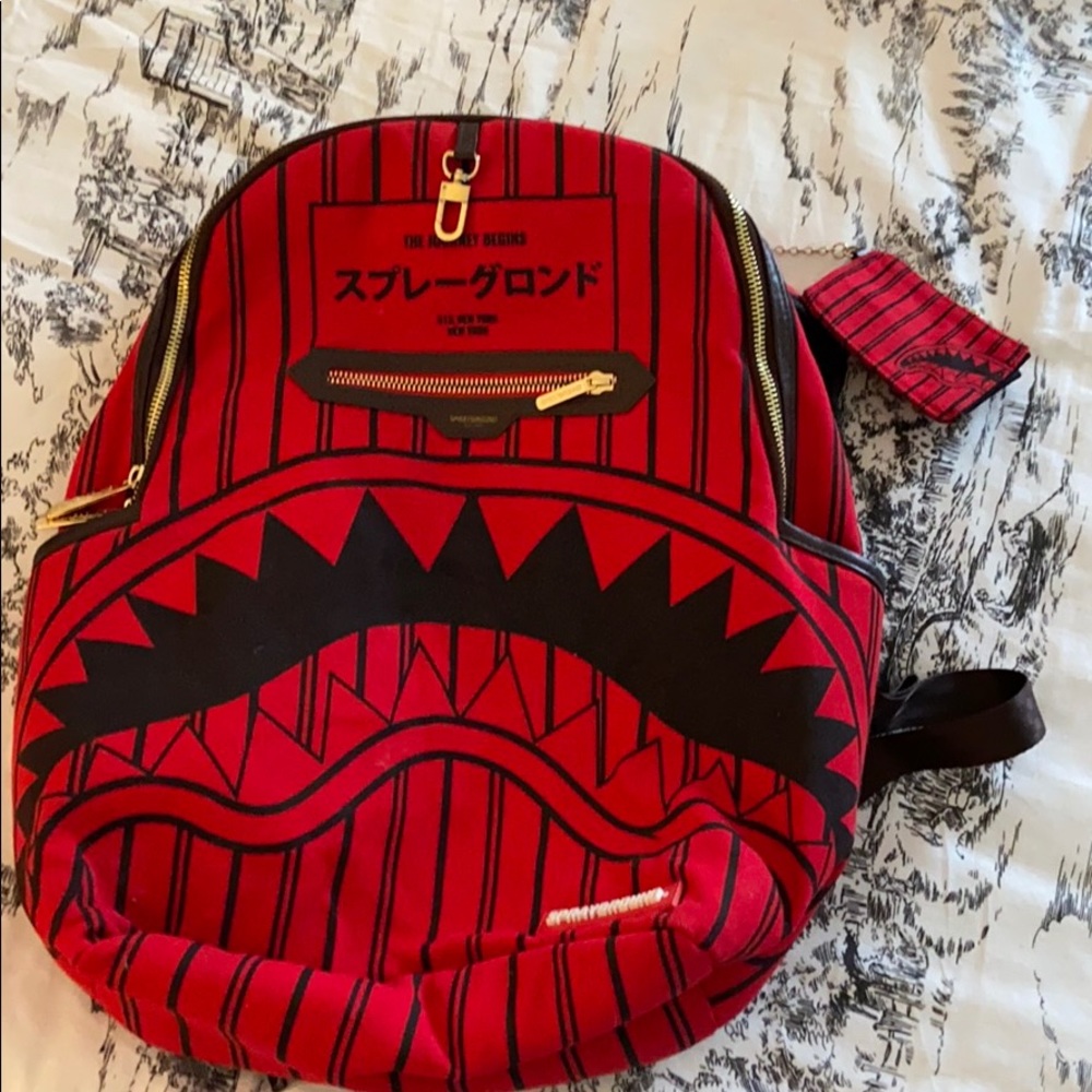 Spray ground backpack